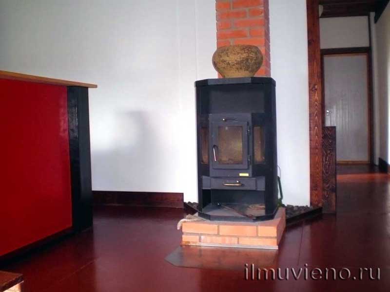 камин на кухне илму виено